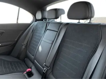 MERCEDES-BENZ C 300d AMG Line PDC KAMERA MBUX  SOFORT