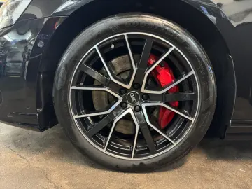 AUDI A8 60TFSIe quattro S line HUD DIGITAL-MATRIX RSE