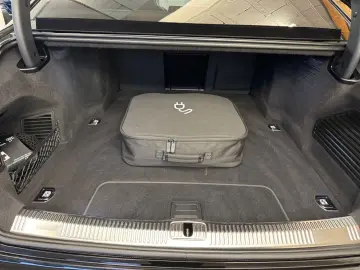 AUDI A8 60TFSIe quattro S line HUD DIGITAL-MATRIX RSE