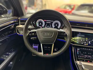 AUDI A8 60TFSIe quattro S line HUD DIGITAL-MATRIX RSE