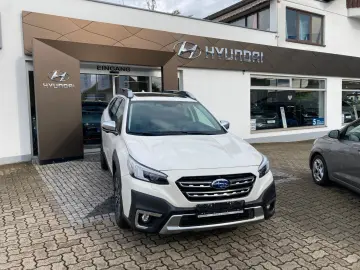 SUBARU Outback 2.5i Platinum Lineartronic