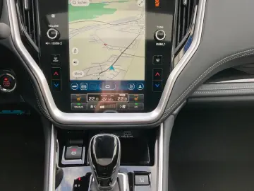 SUBARU Outback 2.5i Platinum Lineartronic