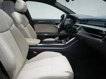 AUDI A8 L 50 TDI quattro tiptronic