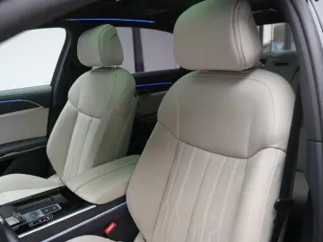 AUDI A8 L 50 TDI quattro tiptronic