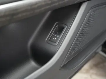 AUDI A8 L 50 TDI quattro tiptronic