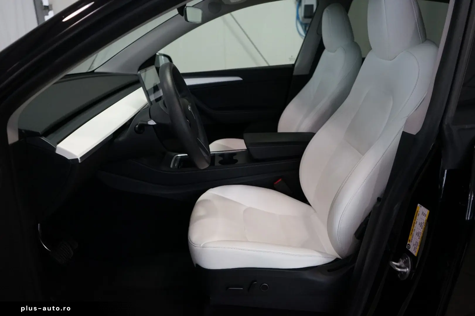 TESLA Model Y Long Range Dual Motor AWD Autonm. Fahren