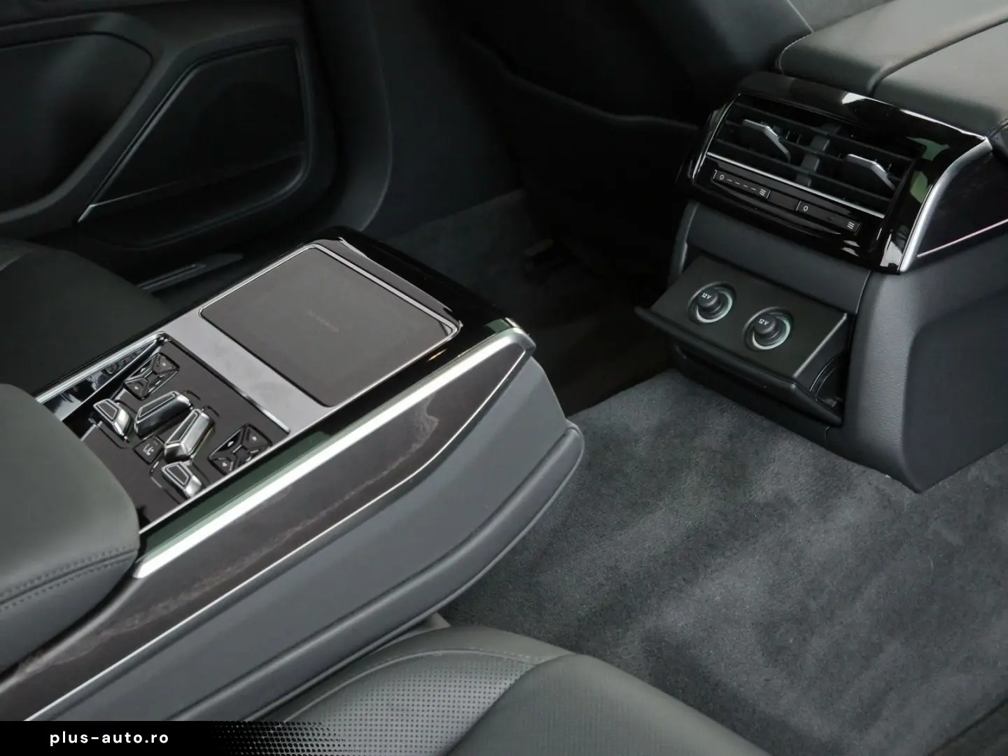 AUDI A8 L 60 TFSIe quattro Air HuD Pano B&O Massage