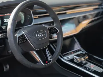 AUDI A8 50TDI quattro S-Line   Finanzierung ab 3 99%