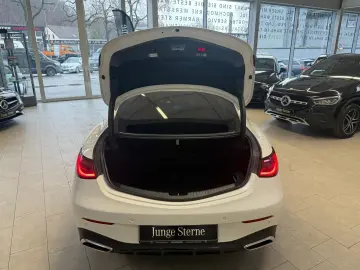 MERCEDES-BENZ CLE 450 4M Coupé AMG PANO DISTR HUD BURM STDHZ