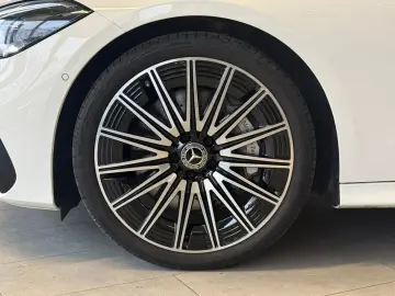 MERCEDES-BENZ CLE 450 4M Coupé AMG PANO DISTR HUD BURM STDHZ