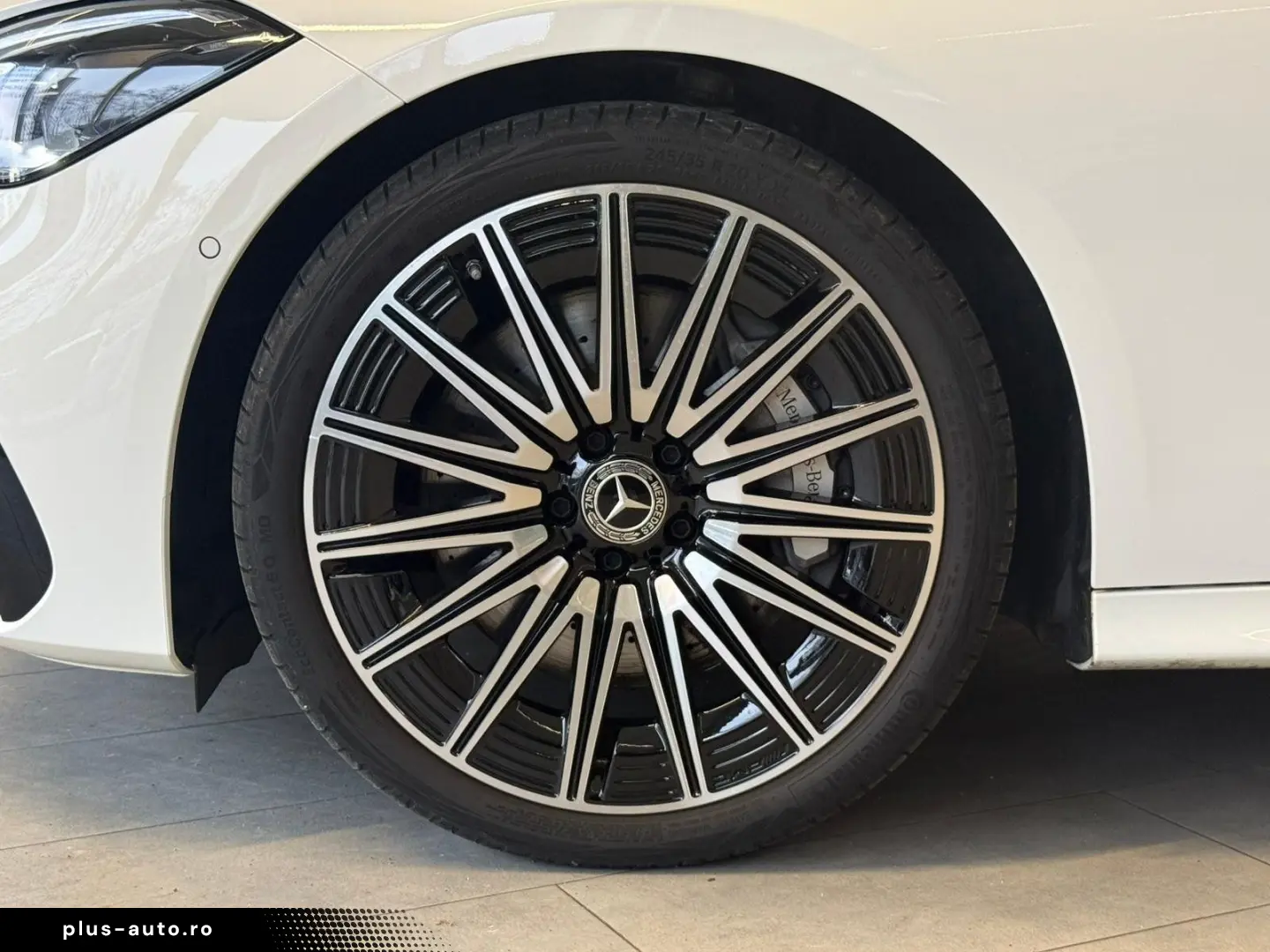 MERCEDES-BENZ CLE 450 4M Coupé AMG PANO DISTR HUD BURM STDHZ