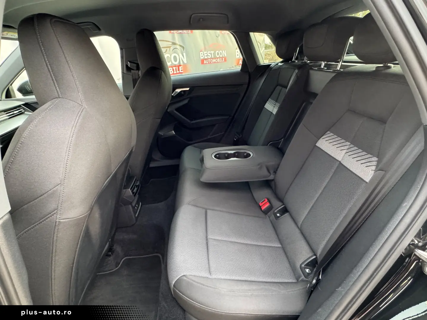 Audi A3 35 TDI Sportback S line