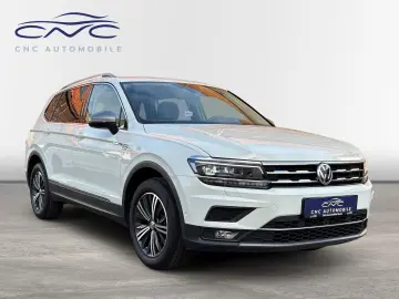 VW Tiguan Allspace DSG Highline 4Motion AHK Pano St