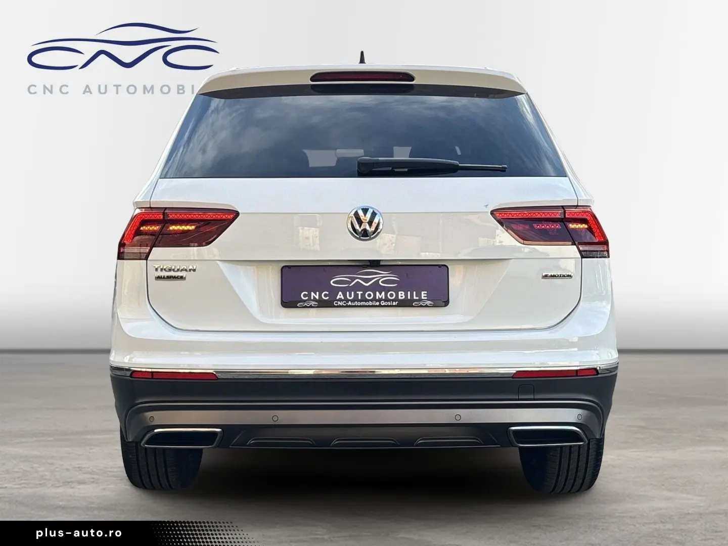 VW Tiguan Allspace DSG Highline 4Motion AHK Pano St