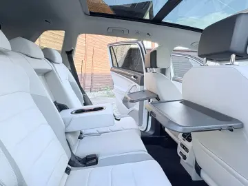 VW Tiguan Allspace DSG Highline 4Motion AHK Pano St