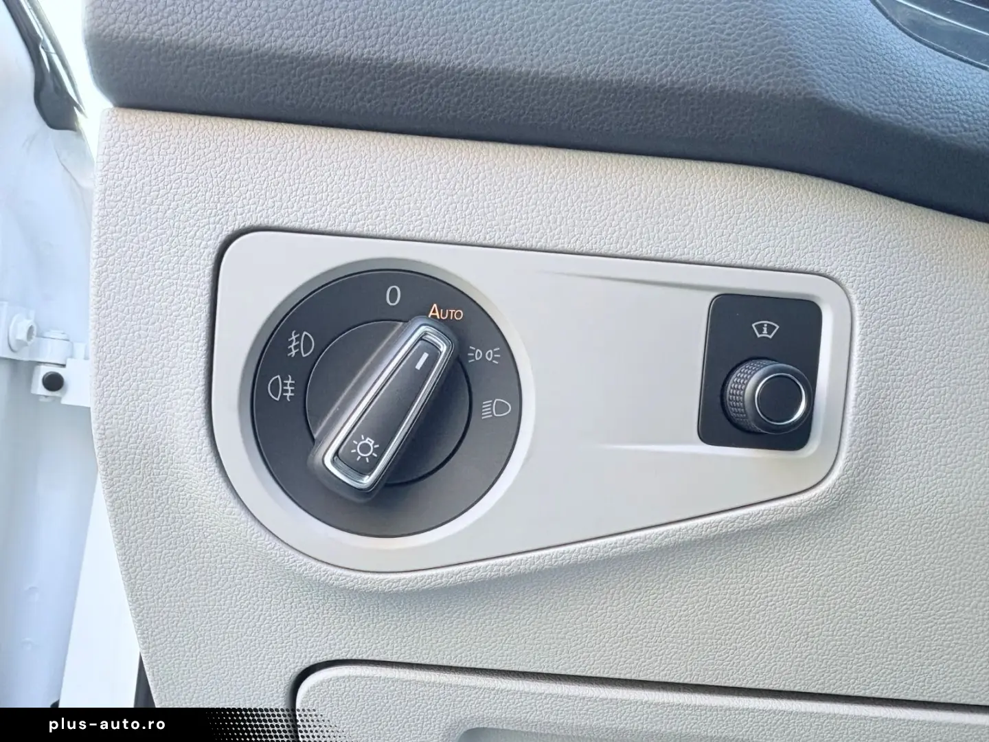 VW Tiguan Allspace DSG Highline 4Motion AHK Pano St