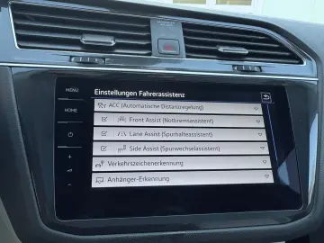 VW Tiguan Allspace DSG Highline 4Motion AHK Pano St