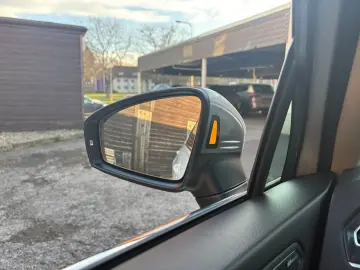 VW Tiguan Allspace DSG Highline 4Motion AHK Pano St