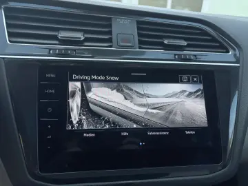 VW Tiguan Allspace DSG Highline 4Motion AHK Pano St