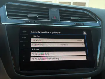 VW Tiguan Allspace DSG Highline 4Motion AHK Pano St