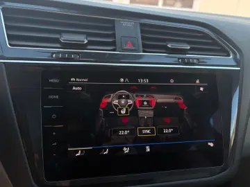 VW Tiguan Allspace DSG Highline 4Motion AHK Pano St