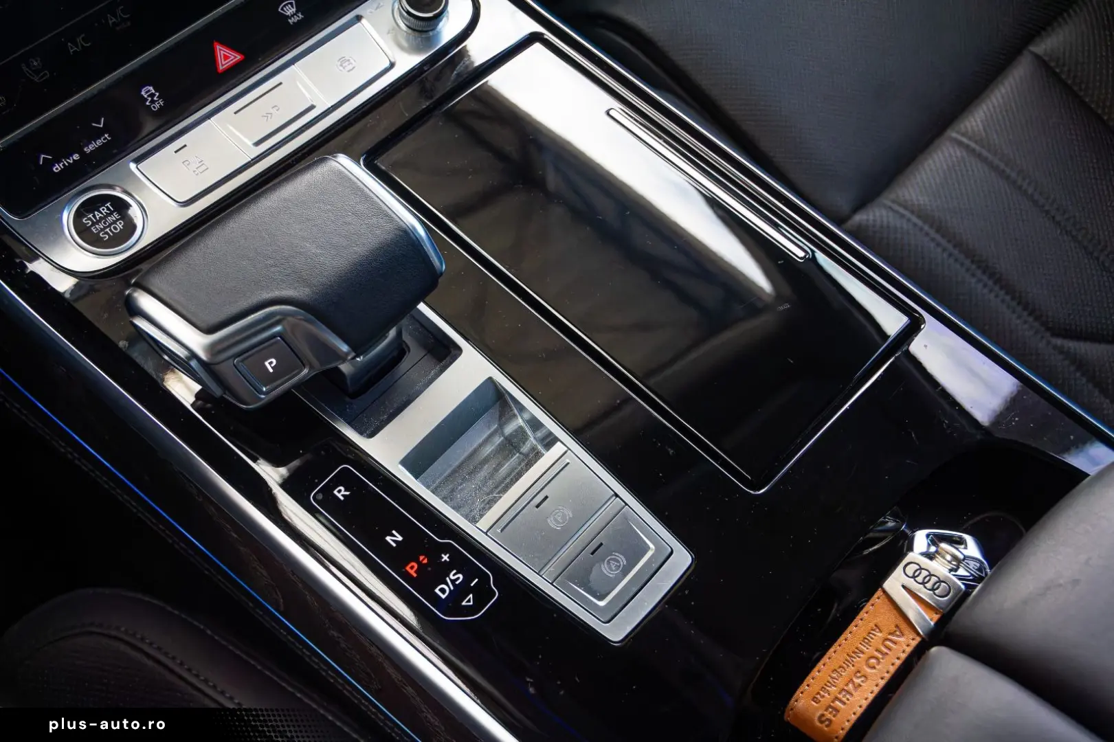 AUDI A8 60 TFSIe quattro PANO.MASSAGE.B&O.HUD.ACC