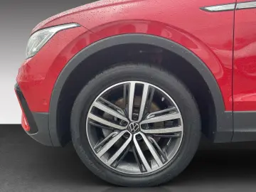 VW Tiguan Allspace 2.0 TDI 4MOTION DSG Elegance AHK