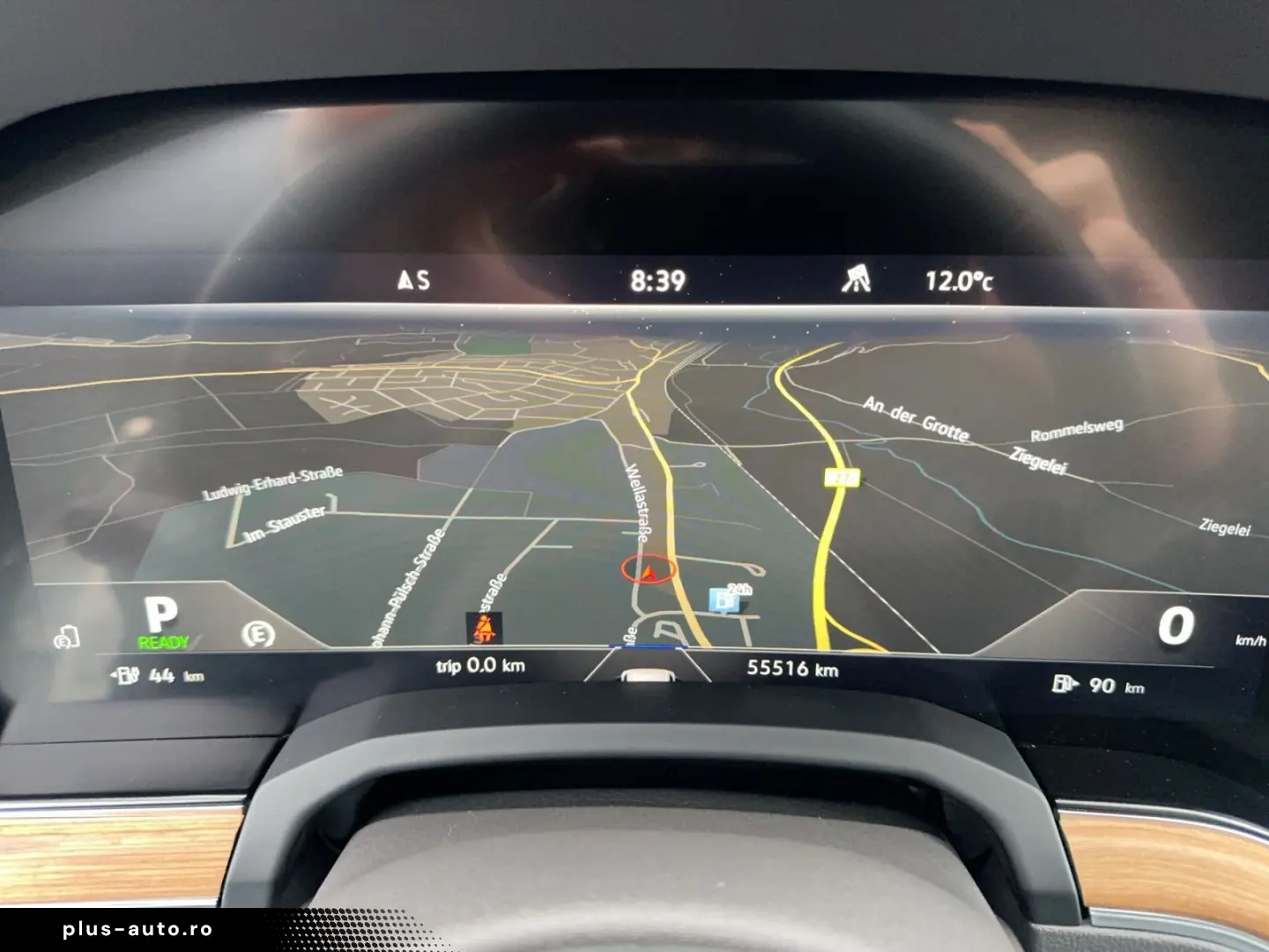 VW Touareg Atmosphere eHybrid AHK Matrix 360 21  EO