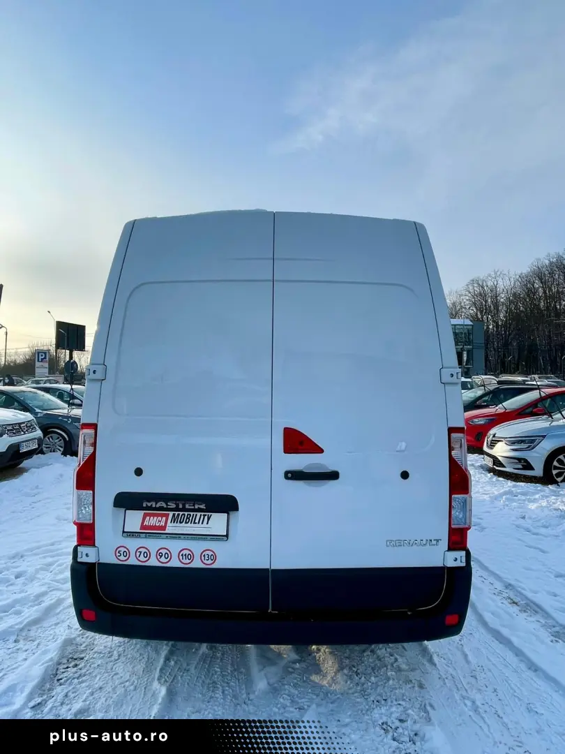 Renault Master 2.3 Blue 135 TT Furgon CD 3 5t L3H2 9 m3