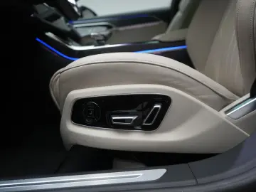 AUDI A8 L 50 TDI quattro tiptronic