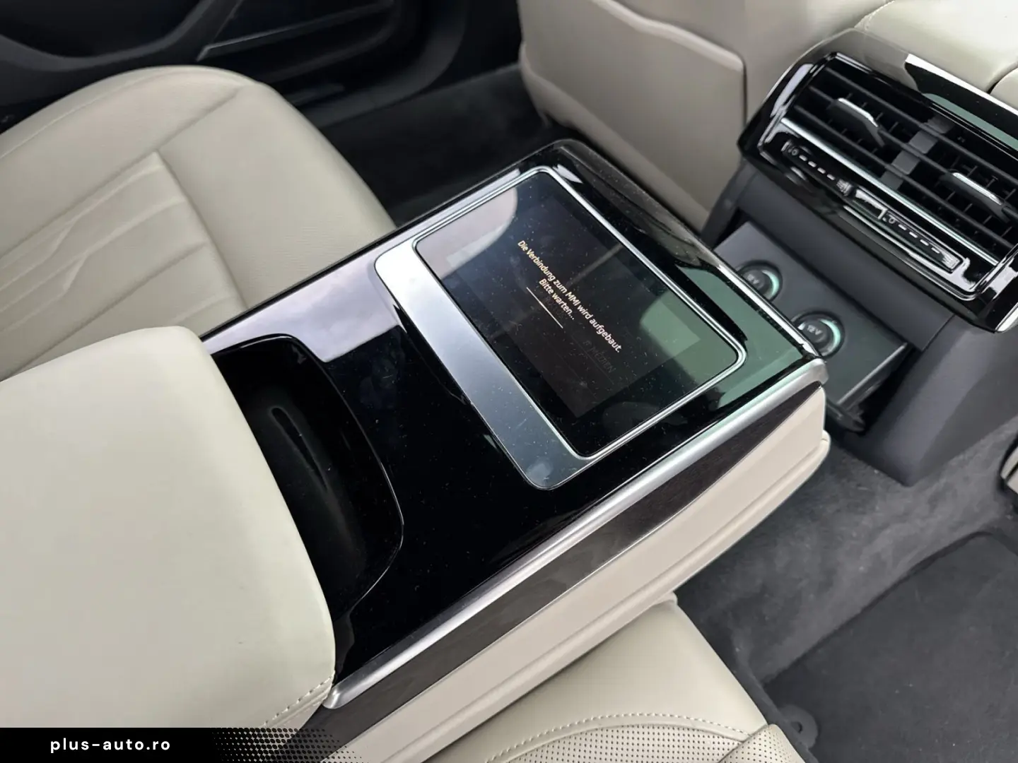 AUDI A8 60 TFSI e S line exclusive Pano HuD B&O Assis