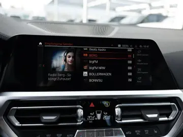 BMW 440i Cabrio xDrive HUD LASER LED ACC NAVI H K