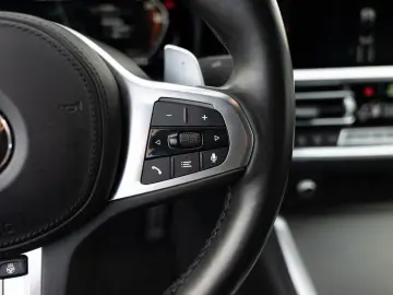 BMW 440i Cabrio xDrive HUD LASER LED ACC NAVI H K