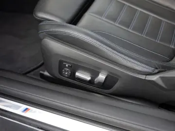 BMW 440i Cabrio xDrive HUD LASER LED ACC NAVI H K