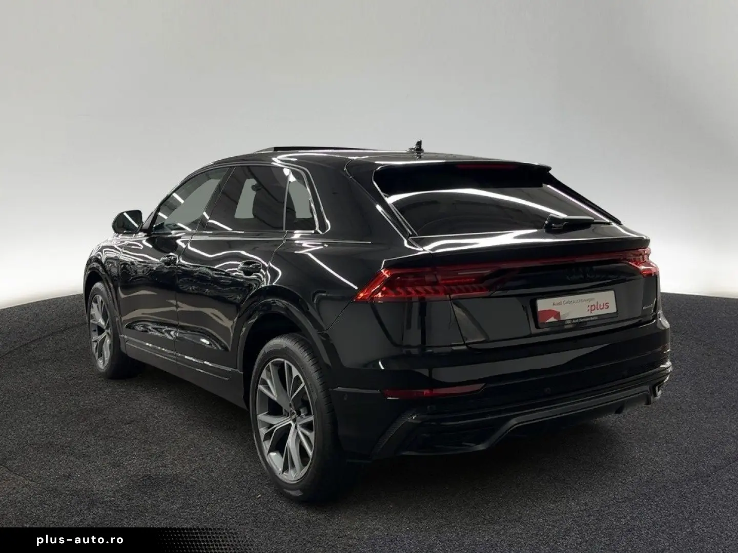 AUDI Q8 50 TDI quattro tiptr. LED STDHZG PANO NAVI