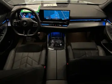BMW 520d Lim. M-Sport  Travel Driving-Assist LEDER