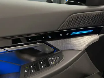 BMW 520d Lim. M-Sport  Travel Driving-Assist LEDER