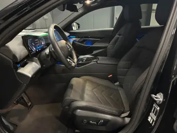 BMW 520d Lim. M-Sport  Travel Driving-Assist LEDER