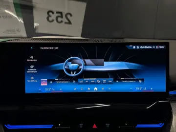 BMW 520d Lim. M-Sport  Travel Driving-Assist LEDER