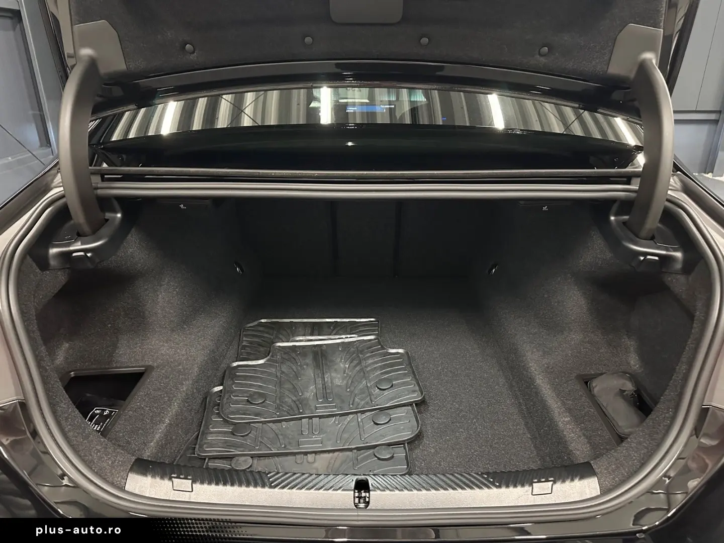 BMW 520d Lim. M-Sport  Travel Driving-Assist LEDER