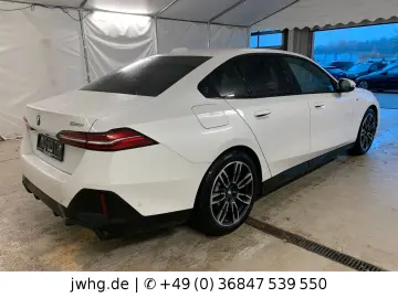 BMW 520 i M Sport LED  HeadUp DrivingProf Memory