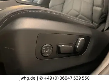 BMW 520 i M Sport LED  HeadUp DrivingProf Memory