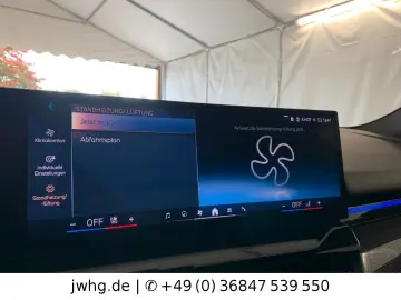 BMW 520 i M Sport LED  HeadUp DrivingProf Memory