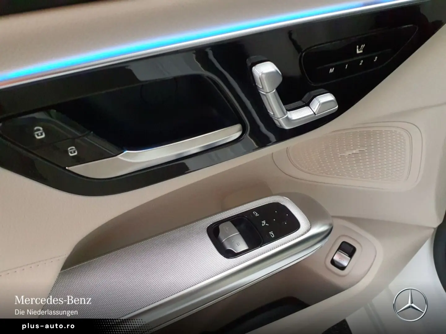 MERCEDES-BENZ CLE 200 Cp. AMG PANO 360  MEMO NIGHT