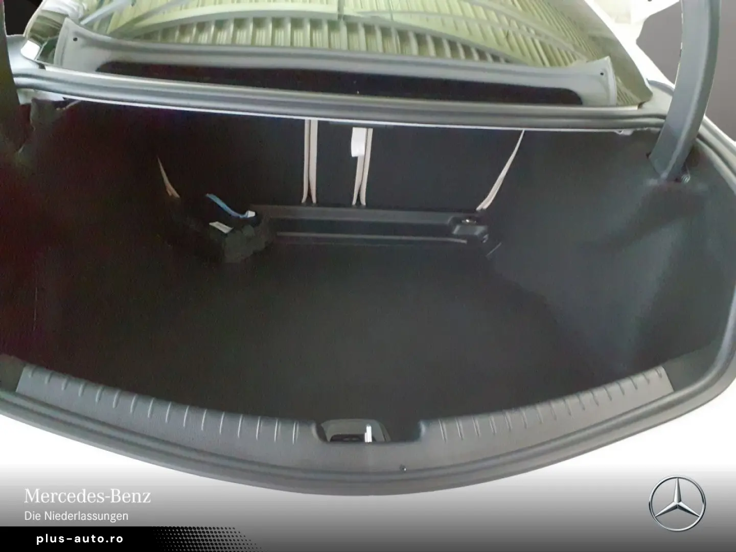 MERCEDES-BENZ CLE 200 Cp. AMG PANO 360  MEMO NIGHT