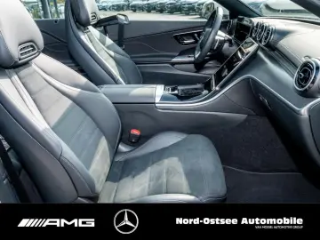 MERCEDES-BENZ CLE 200 AMG ADV DIGITAL LIGHT DISTRO 360