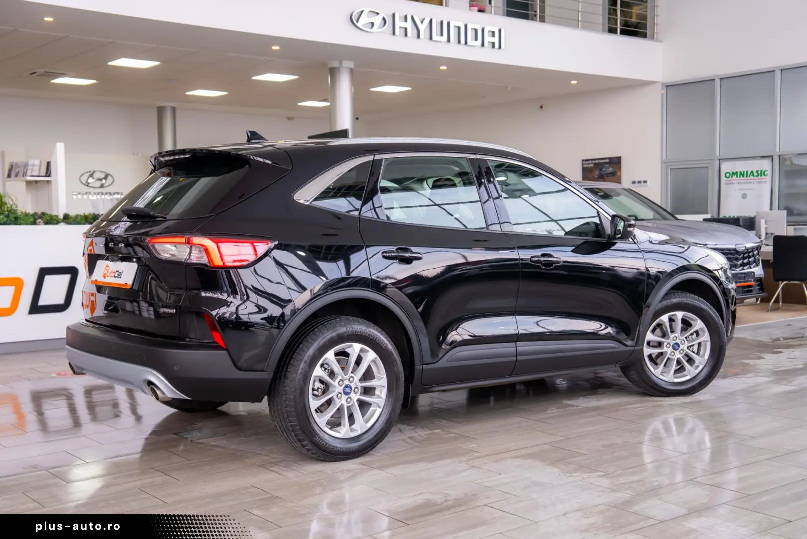 Ford Kuga Titanium Hybrid 2.5 190CV BVA6 E6dT