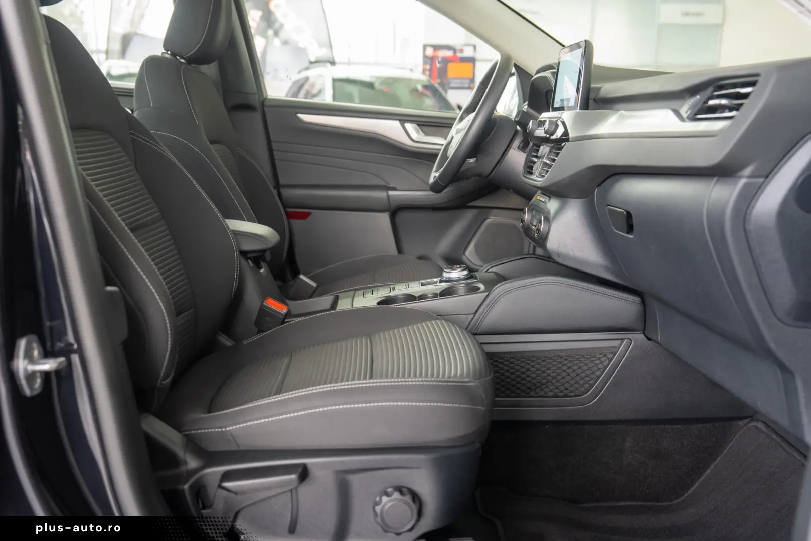 Ford Kuga Titanium Hybrid 2.5 190CV BVA6 E6dT