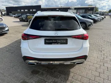 MERCEDES-BENZ GLC 220 d AMG Advanced Pano Winter-Paket LED