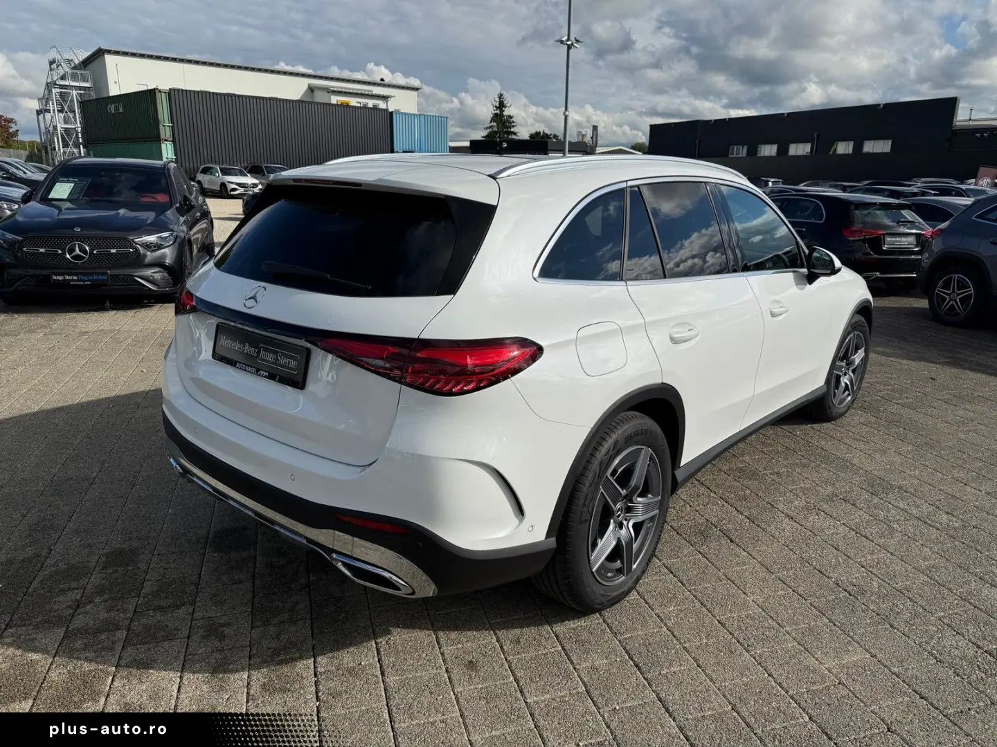MERCEDES-BENZ GLC 220 d AMG Advanced Pano Winter-Paket LED